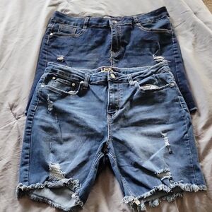 Junior Size 15/16 Distressed Blue Denim Shorts